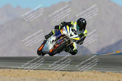 media/Feb-03-2024-SoCal Trackdays (Sat) [[767c60a41c]]/4-Turn 9 Set 1 (1040am)/